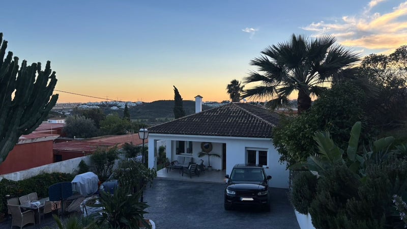 Villa in Calla de Mijas - view 1