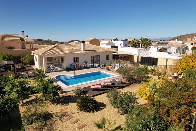 Villa in Arboleas - view 1