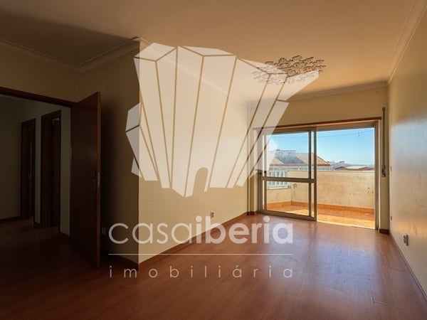 Apartment in Sintra - view 1