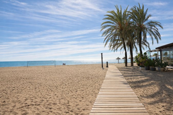 House in Estepona - view 1