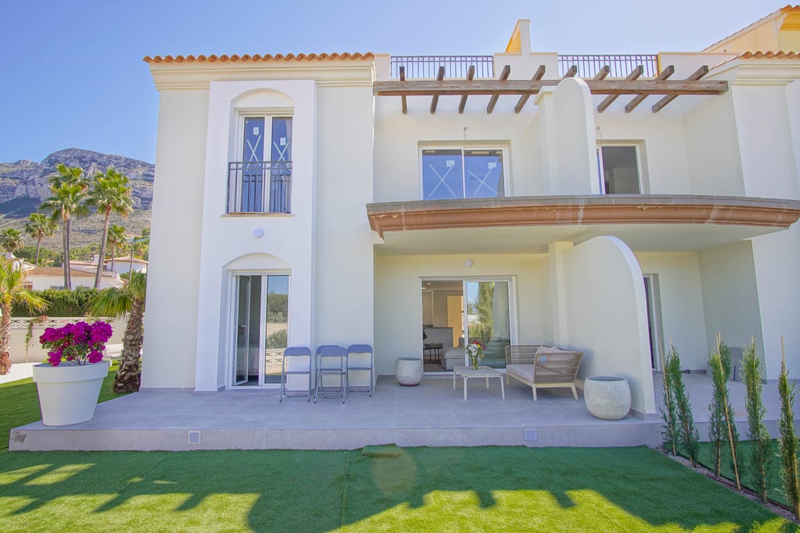 Apartment in Denia - Image 2