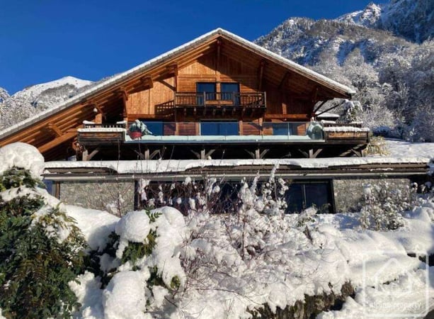 House in Mieussy - view 1