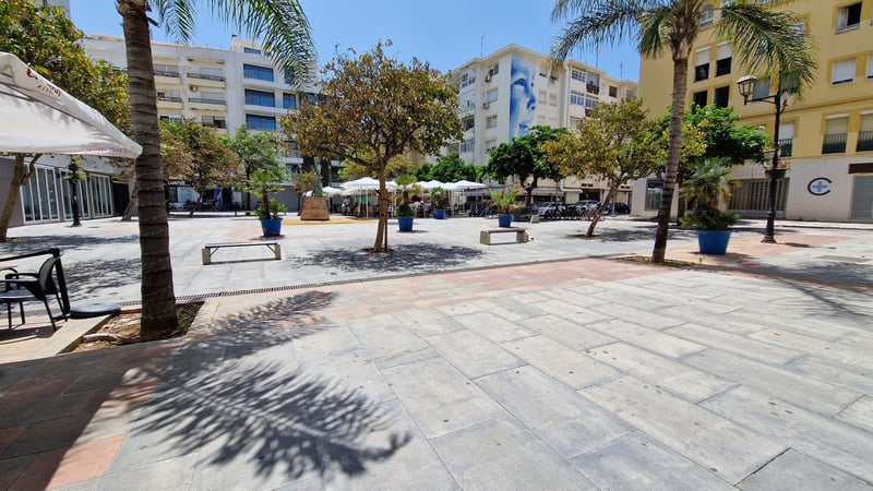 Apartment in Estepona - view 1