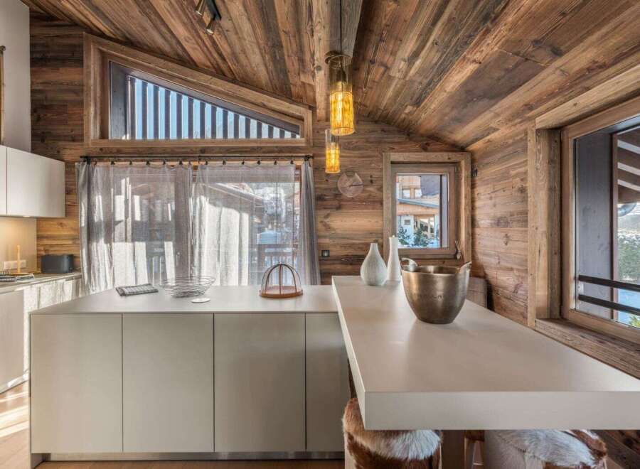 Apartment in Megeve - Image 2