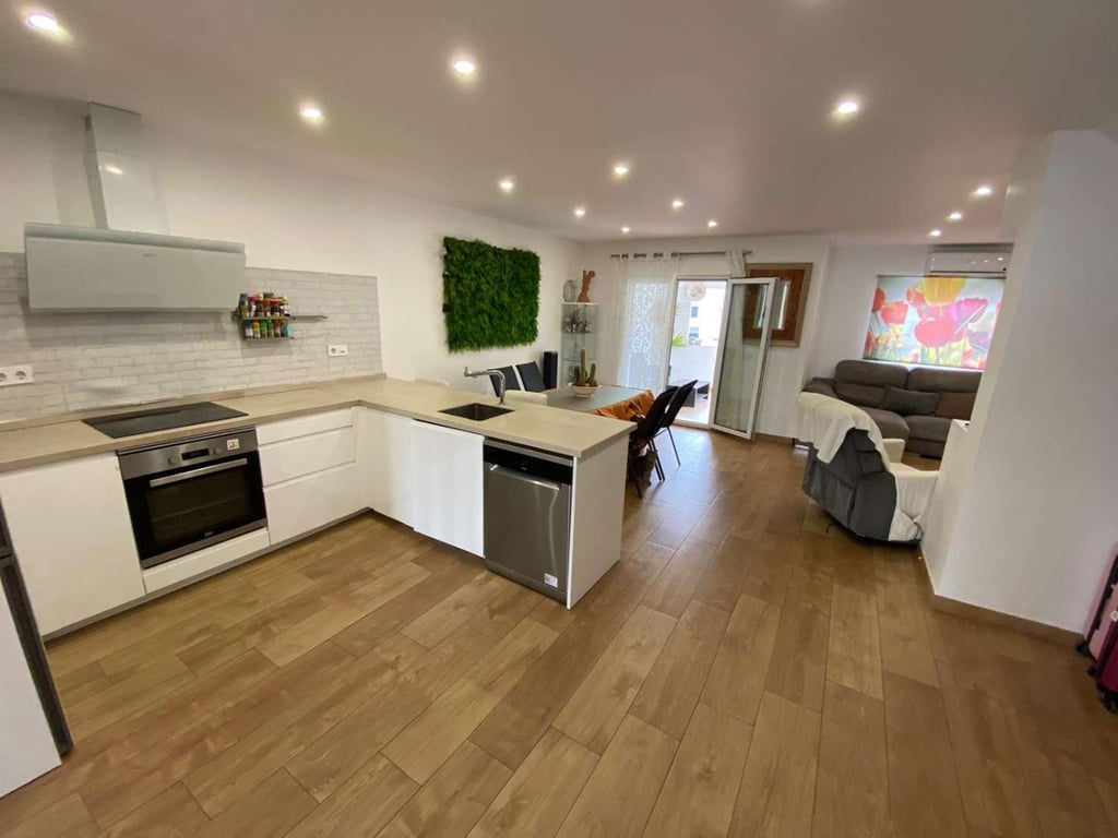 House in Fuengirola - Image 3