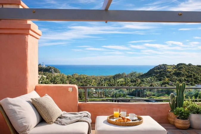 Apartment in Casares - view 1