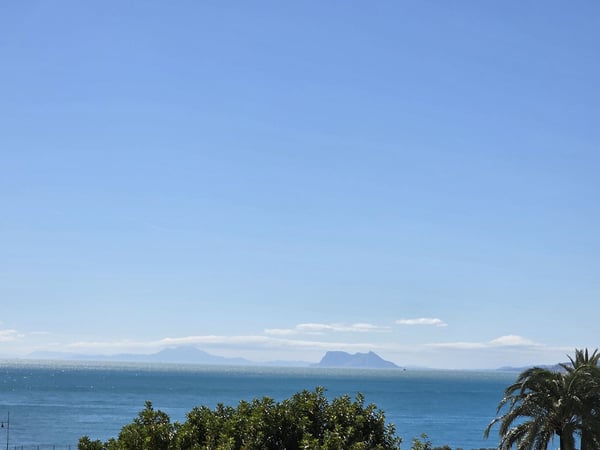 Apartment in Estepona - view 1