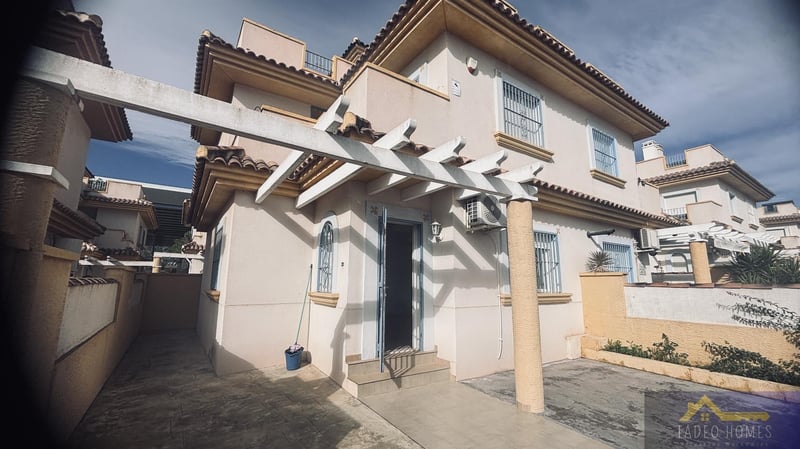 House in La Tercia - view 1