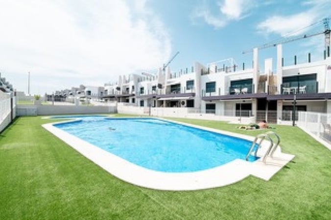 Apartment in San Miguel de Salinas - view 1