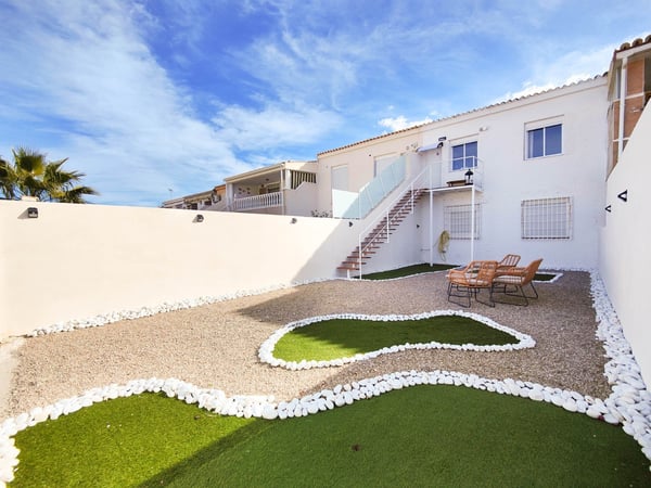 Apartment in La Zenia - view 1