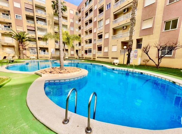 Apartment in Torrevieja - view 1