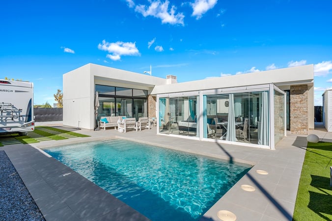 Villa in Calasparra - view 1