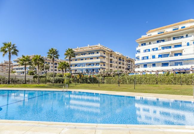 Apartment in San Luis de Sabinillas - view 1