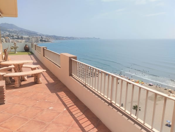 Penthouse in Fuengirola - view 1