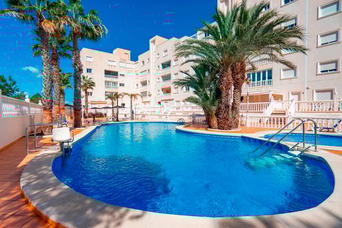 Apartment in Guardamar del Segura - view 1