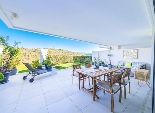 Apartment in Estepona - view 1