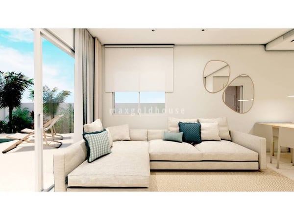 House in Torre de la Horadada - view 1