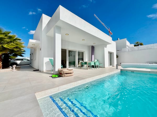 House in Benijofar - view 1