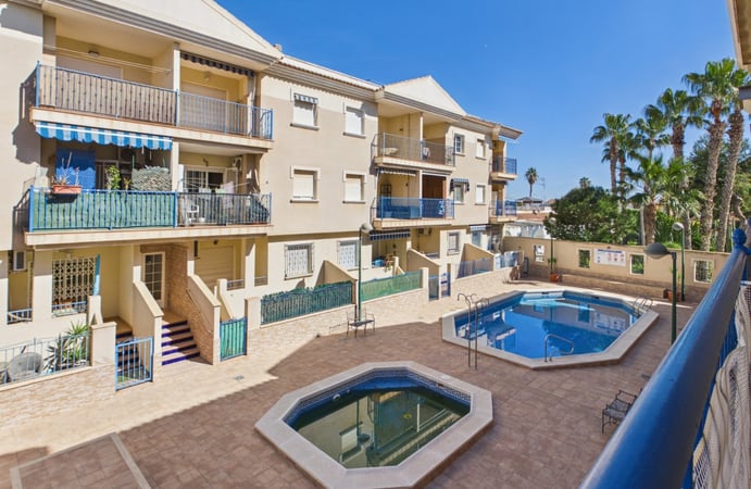 Apartment in Los Alcazares - view 1