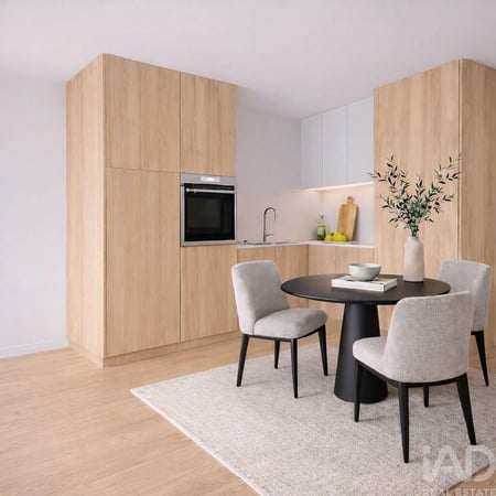 Apartment in Paranhos - view 1