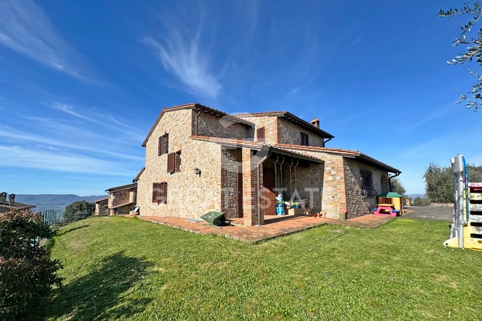 House in Citta della Pieve - view 1