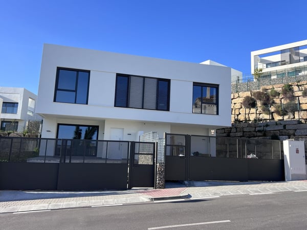 House in Malaga - view 1