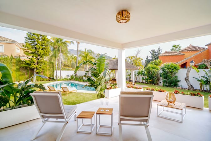 Villa in Marbella - view 1