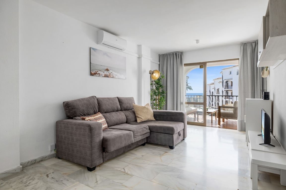 Apartment in Malaga - Image 3