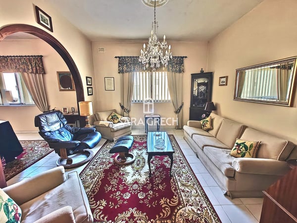 House in Gzira - view 1