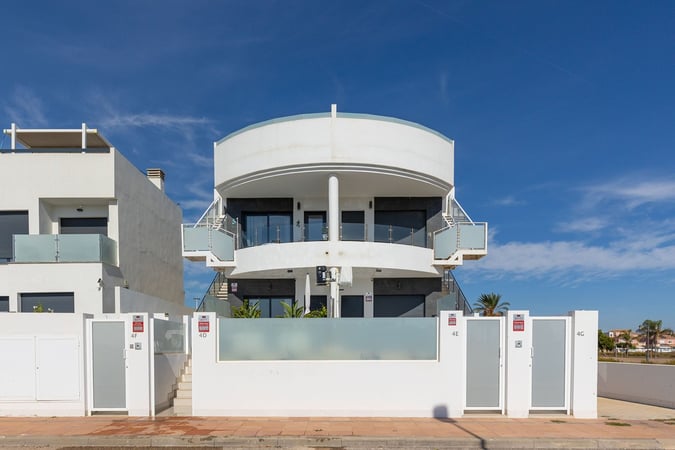 Apartment in Los Alcazares - view 1