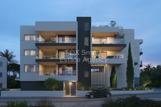 Apartment in Ypsonas - view 1