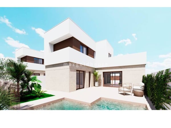 Villa in Los Alcazares - view 1