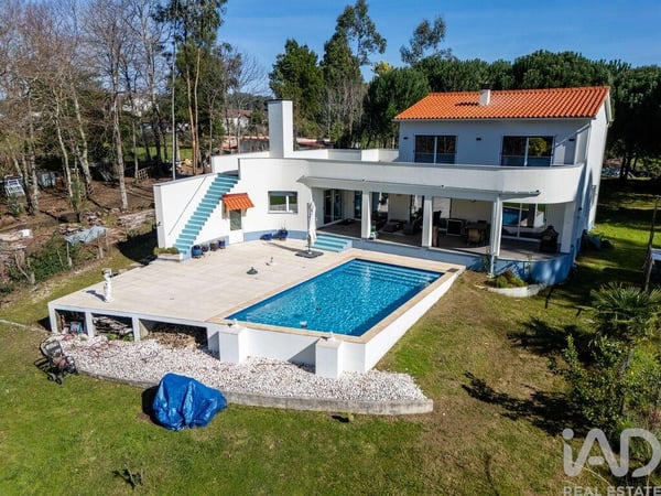 House in Sinde - view 1