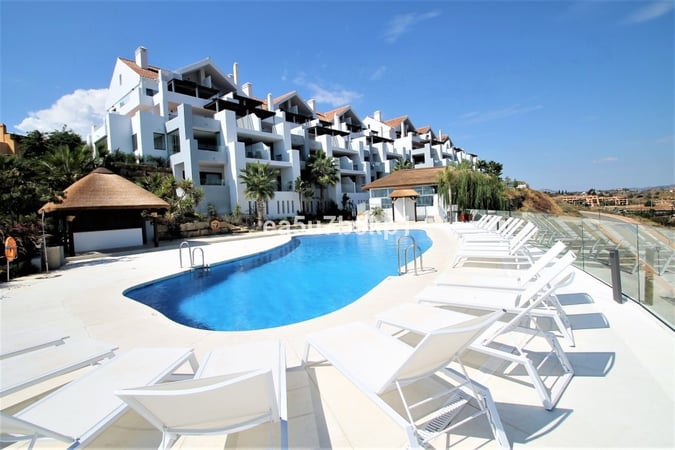 Penthouse in La Cala De Mijas - view 1