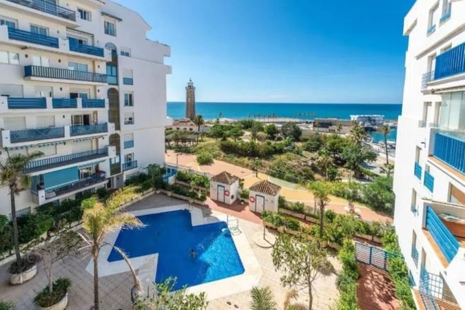 Apartment in Estepona - view 1