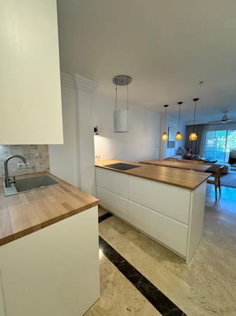 Apartment in Ojen - view 1