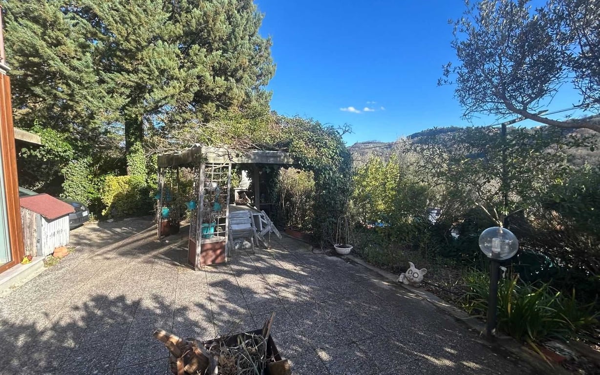 House in Perugia - Image 3