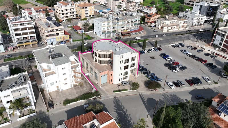 House in Strovolos - view 1