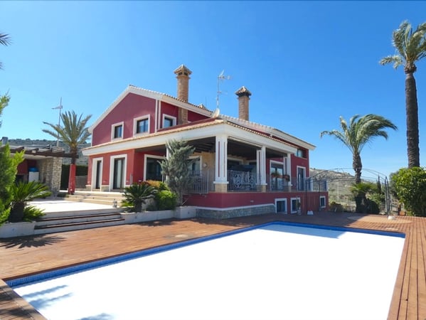 Villa in Algorfa - view 1