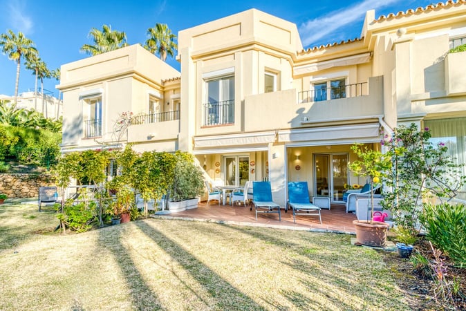 House in Lomas de la Quinta - view 1