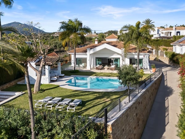 House in El Angel - view 1