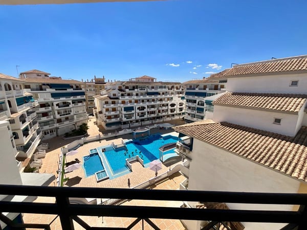 Apartment in Torrevieja - view 1