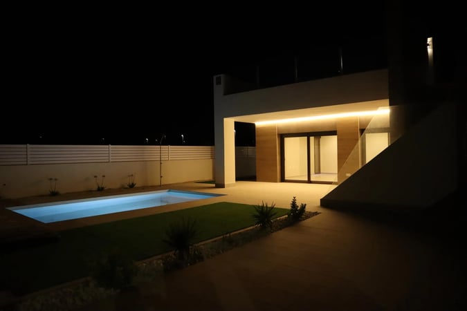 Villa in Aspe - view 1