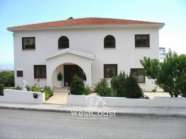 House in Tala - view 1