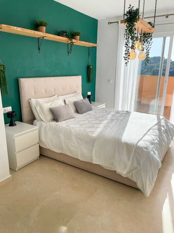 Apartment in Sitio de Calahonda - Image 3