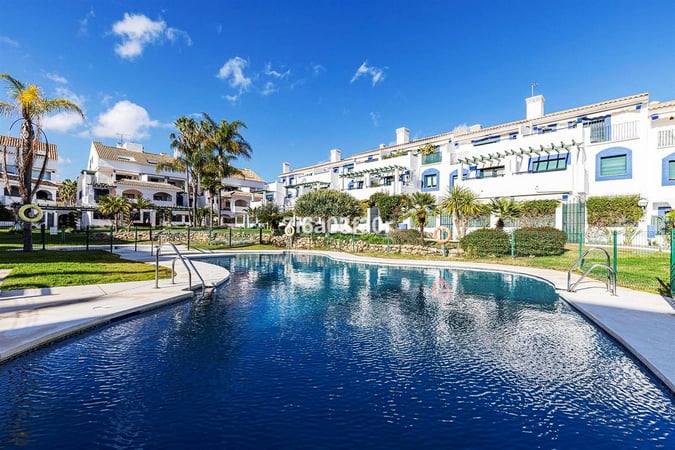 House in San Pedro de Alcantara - view 1
