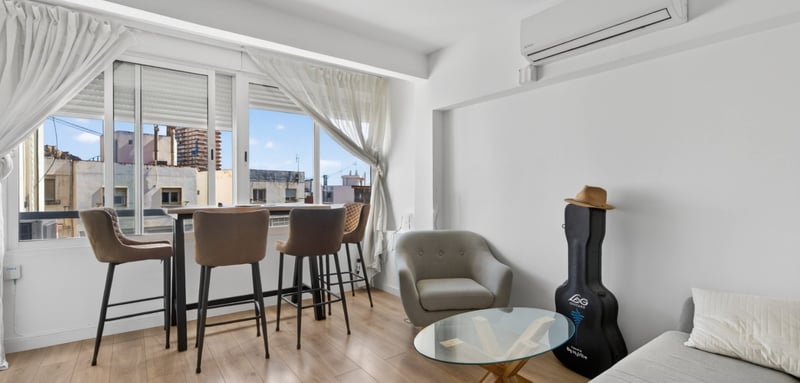 Apartment in Alicante - view 1