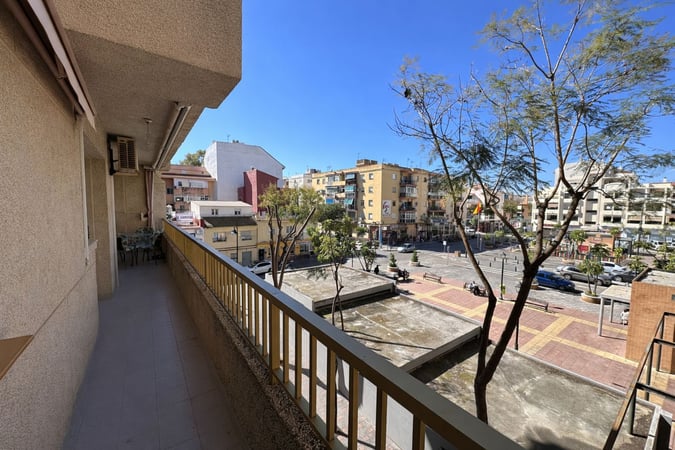 Apartment in Fuengirola - view 1