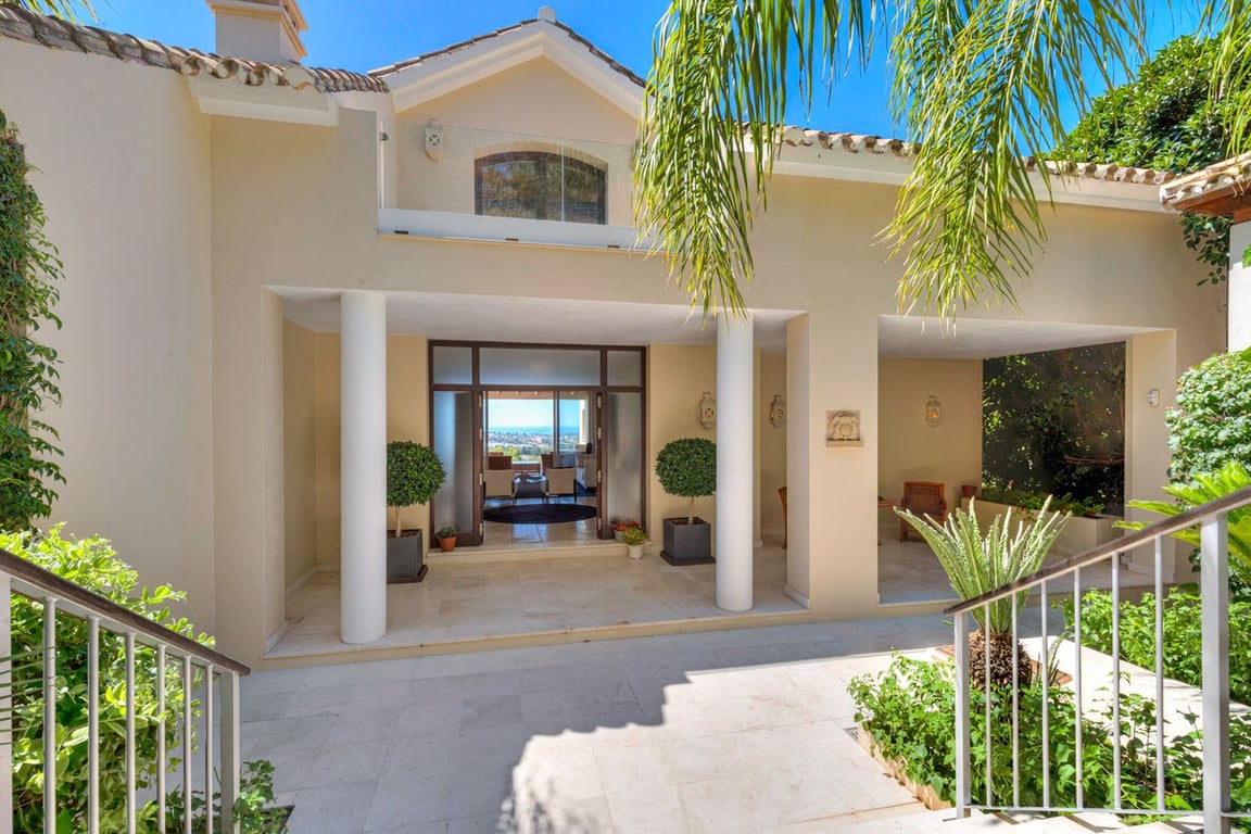 Villa in Malaga - Image 2