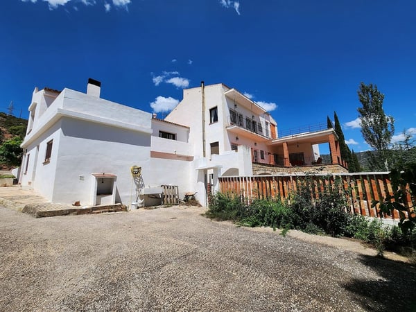 House in Jalance - view 1